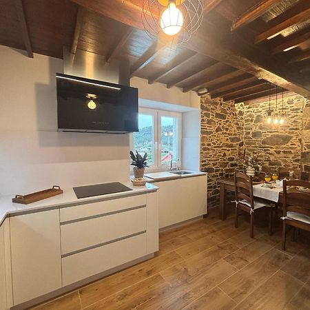 Vila Casa Tarrio Con Piscina - Santiago De Compostela Boqueixon Exteriér fotografie