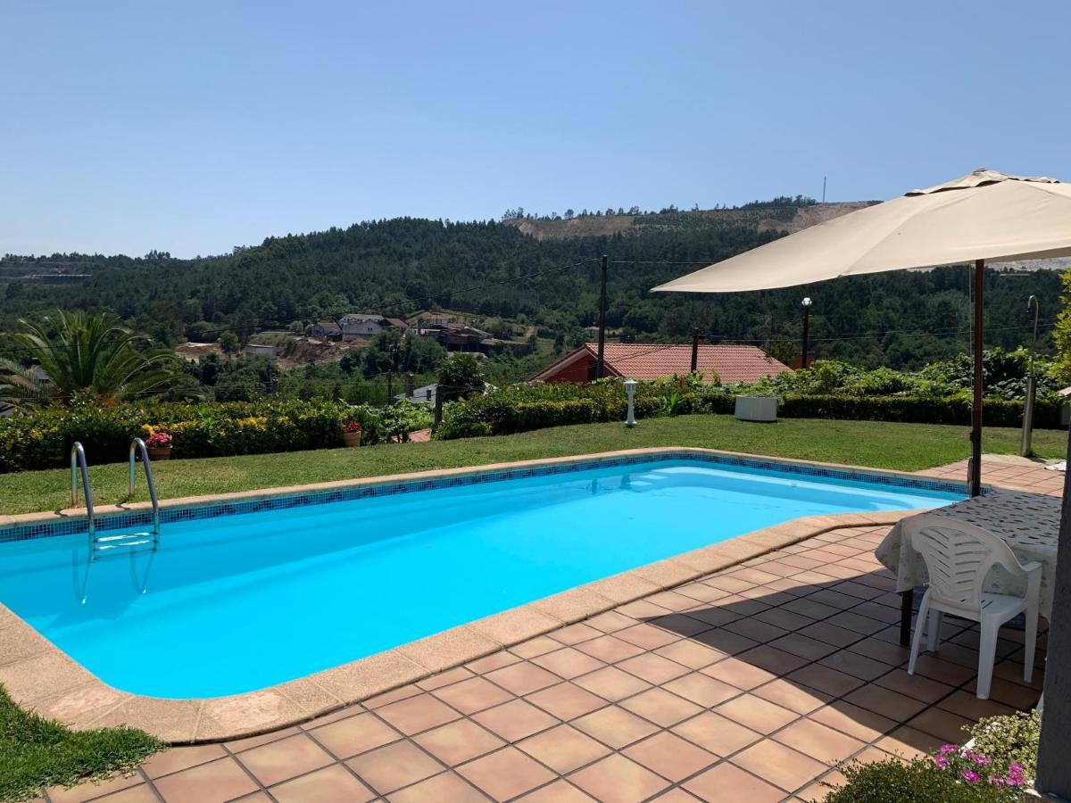 Vila Casa Tarrio Con Piscina - Santiago De Compostela Boqueixon Exteriér fotografie