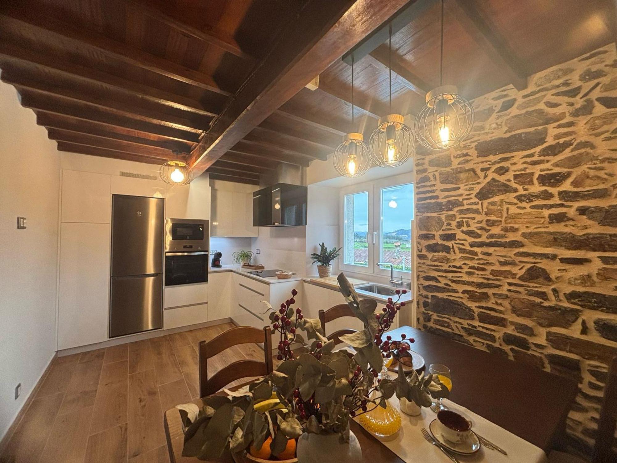 Vila Casa Tarrio Con Piscina - Santiago De Compostela Boqueixon Exteriér fotografie
